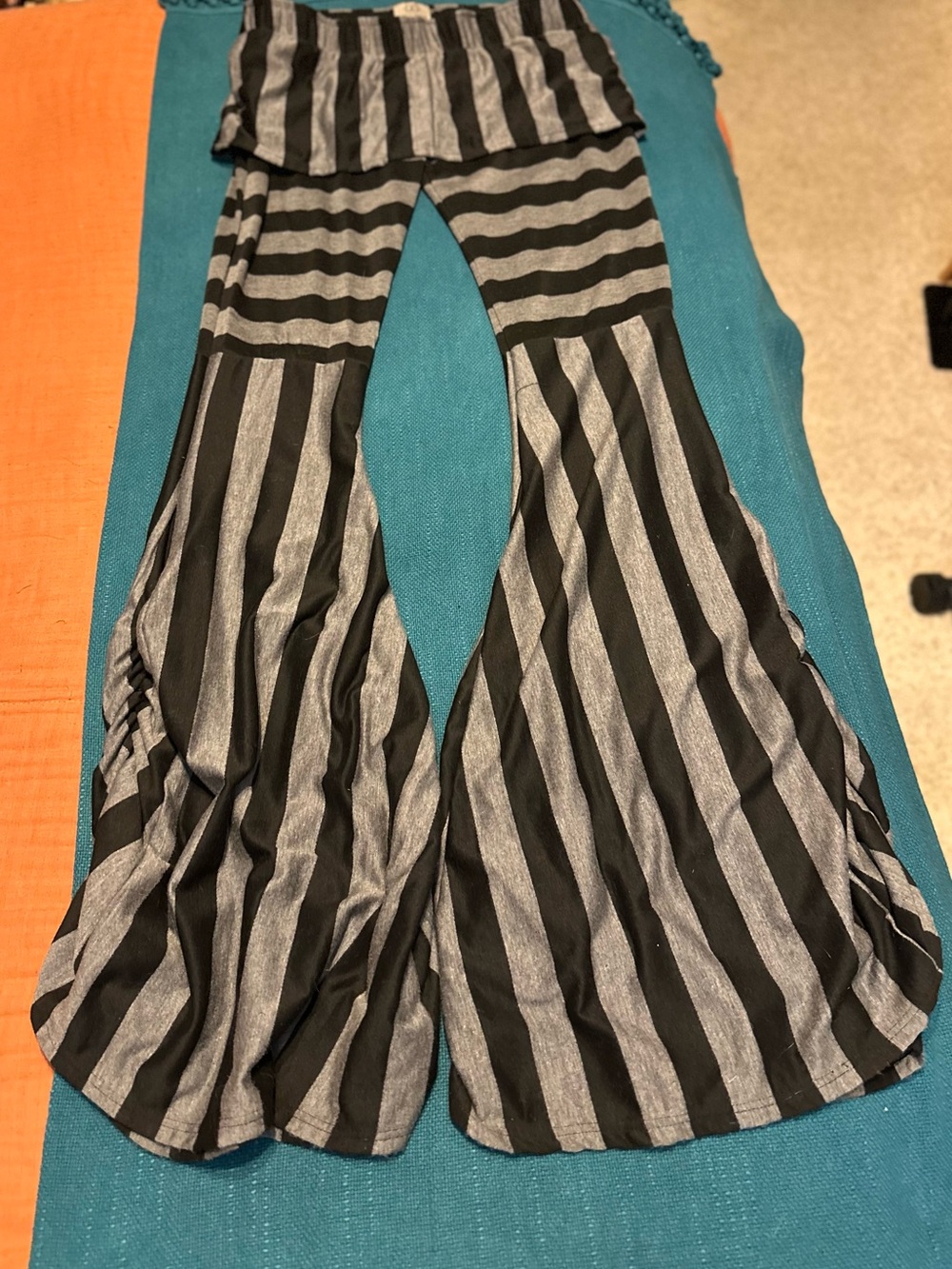 Kucoon Black & Gray Striped Flare Pants Festival Bohemian Bellydance